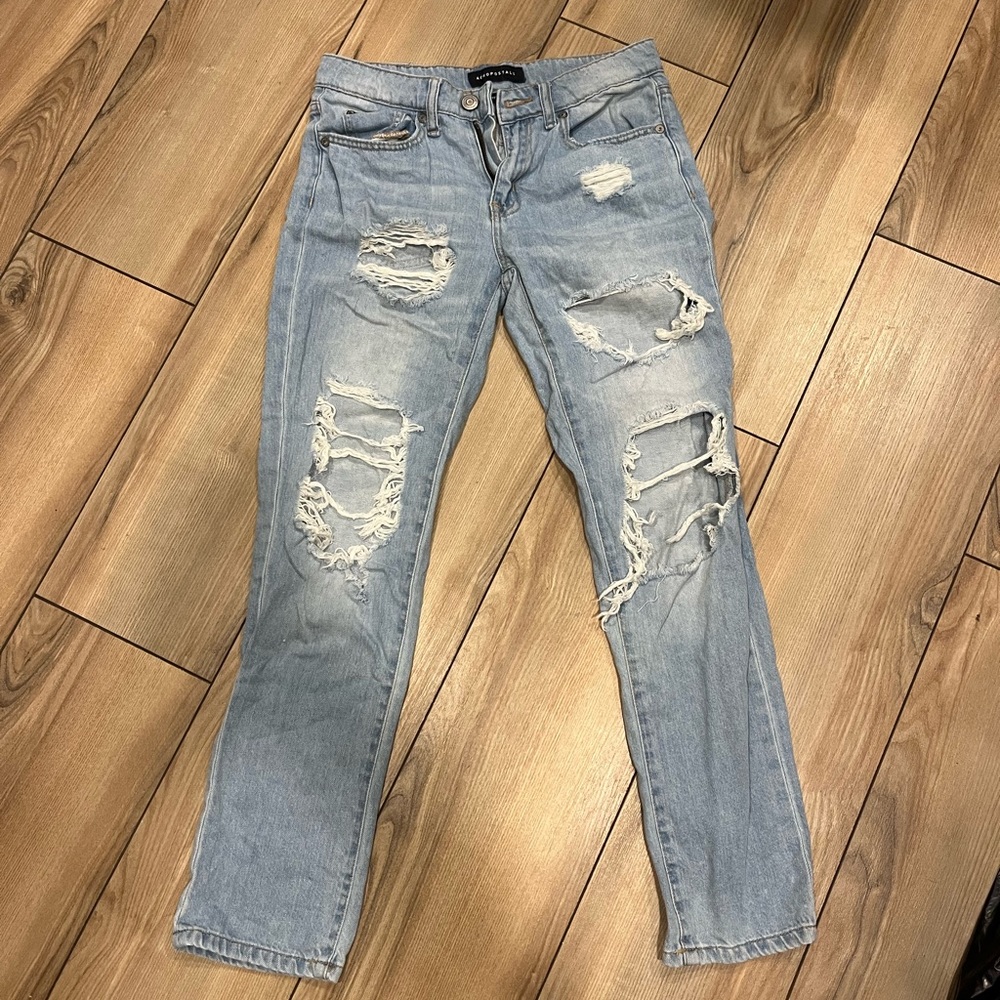 Aeropostale ripped jeans